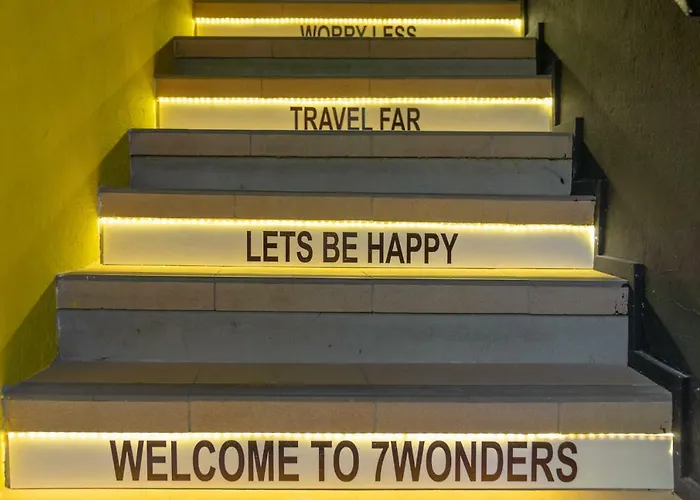 7 Wonders Hostel At Upper Dickson